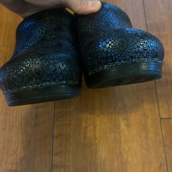 Used dansko clogs - Picture 3 of 5